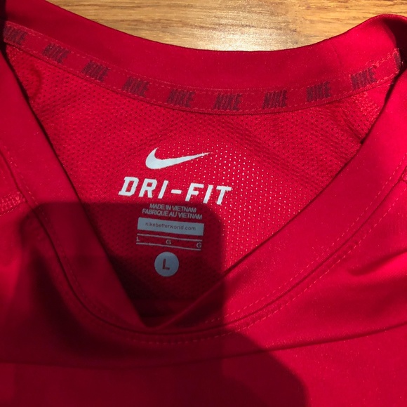Nike performance DRI-FIT long sleeve crew - Picture 2 of 5